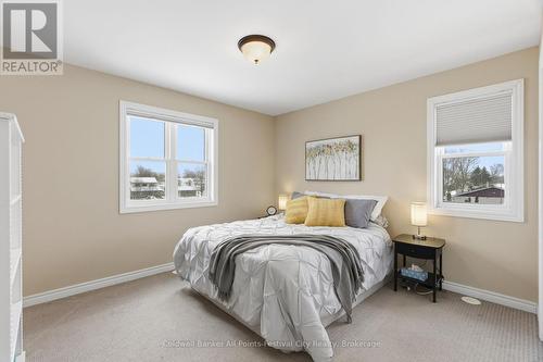 217 Britannia Road E, Goderich (Goderich (Town)), ON - Indoor Photo Showing Bedroom
