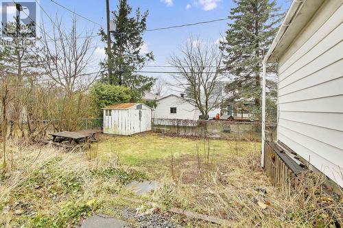2018 Olympia Crescent, Ottawa, ON - Outdoor