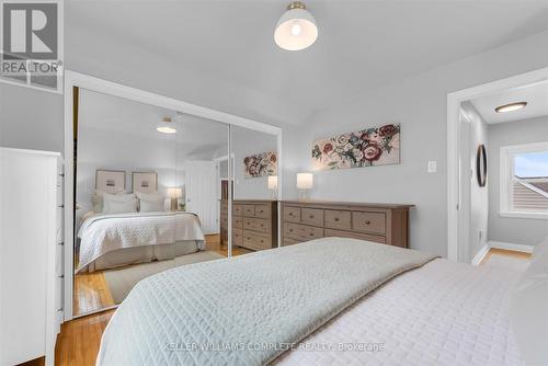 189 East 14Th Street, Hamilton, ON - Indoor Photo Showing Bedroom