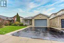 7192 KELLY DRIVE  Niagara Falls, ON L2H 3K1