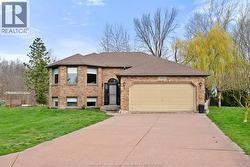 8020 Gardiner CRESCENT Mcgregor, ON N0R 1J0
