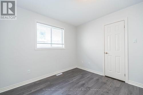 1 Michael Crescent, Barrie, ON - Indoor Photo Showing Other Room