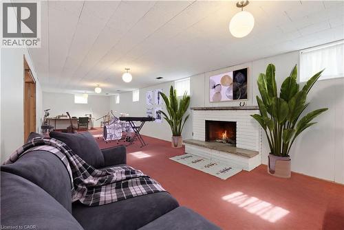 62 Grenadier Drive, Hamilton, ON - Indoor Photo Showing Laundry Room
