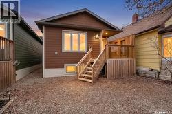 915 Athabasca STREET E Moose Jaw, SK S6H 0M8