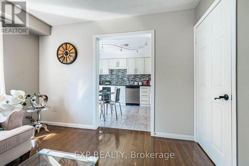53 Sweetwood Circle, Brampton, ON - Indoor