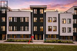 8 BRU LOR LANE Orillia, ON L3V 8P4