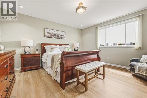 228 Holbeach Crescent, Waterloo, ON - Indoor Photo Showing Bedroom