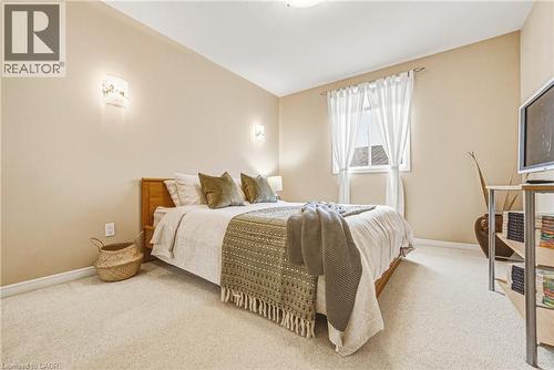 228 Holbeach Crescent, Waterloo, ON - Indoor Photo Showing Bedroom