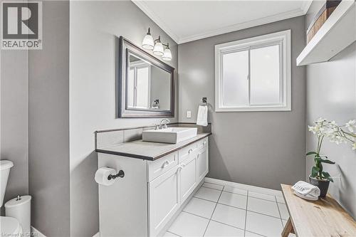 228 Holbeach Crescent, Waterloo, ON - Indoor Photo Showing Bathroom