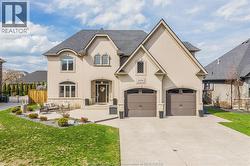 1096 CHARLOTTE CRESCENT  Lakeshore, ON N8L 0X8