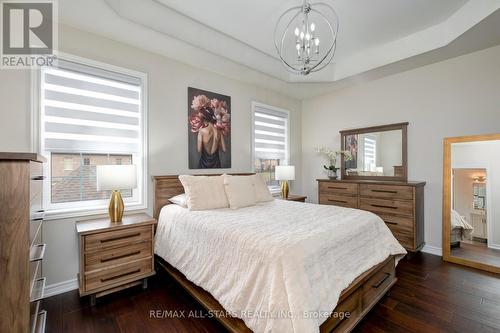 212 East'S Corners Boulevard, Vaughan, ON - Indoor Photo Showing Bedroom