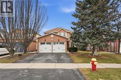 2493 NEWPORT Street  Burlington, ON L7M 3X7