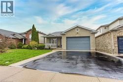 7192 KELLY Drive Niagara Falls, ON L2H 3K1