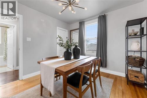 189 East 14Th Street, Hamilton, ON - Indoor Photo Showing Dining Room