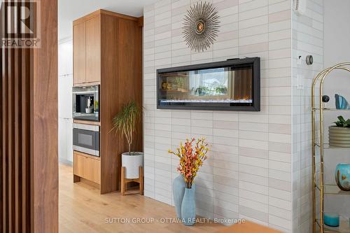 81 Armstrong Street, Ottawa, ON - Indoor