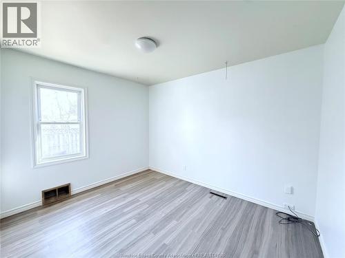 1943 Olive, Windsor, ON - Indoor Photo Showing Other Room