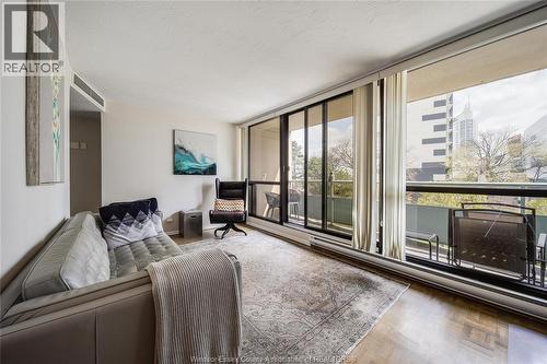 111 Riverside Drive Unit# 312, Windsor, ON - 