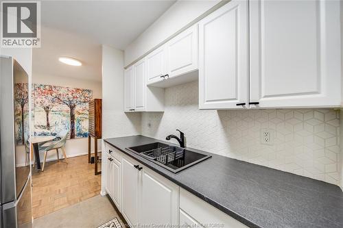 111 Riverside Drive Unit# 312, Windsor, ON - Indoor Photo Showing Kitchen