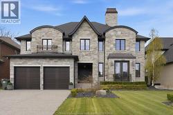 1222 NACCARATO  Lasalle, ON N9J 0A1