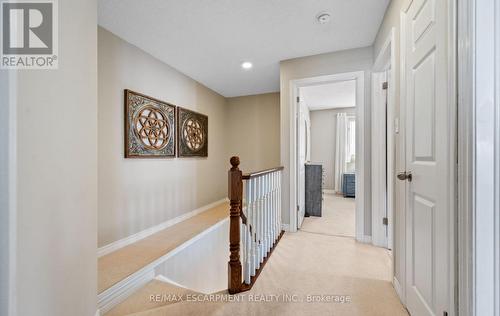 39 Colonial Crescent, Grimsby, ON - Indoor Photo Showing Other Room