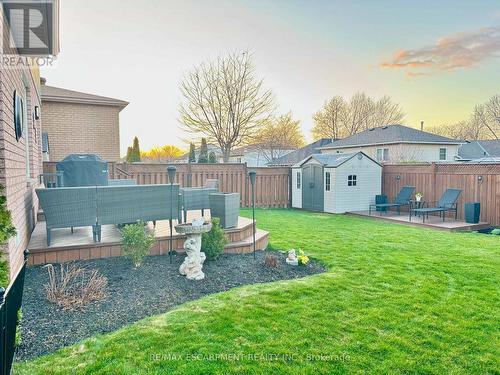 39 Colonial Crescent, Grimsby, ON - Outdoor With Deck Patio Veranda