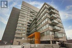 212 - 20 JOE SHUSTER WAY Toronto (South Parkdale), ON M6K 0A3