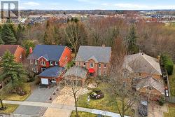 39 KENNETT DRIVE Whitby (Lynde Creek), ON L1P 1L5