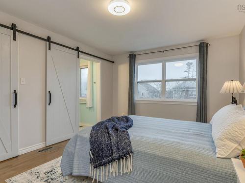 53 Heathside Crescent, Halifax, NS 