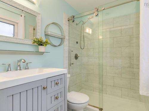 53 Heathside Crescent, Halifax, NS 