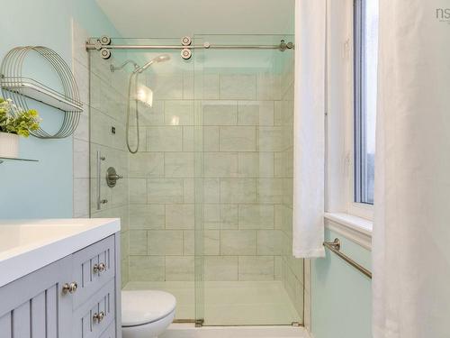 53 Heathside Crescent, Halifax, NS 