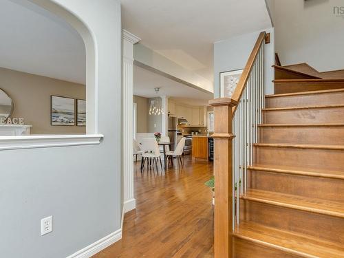 53 Heathside Crescent, Halifax, NS 