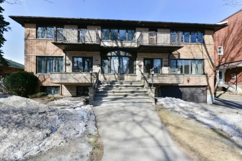 Front of Structure - 183 Av. Trenton, Mont-Royal, QC - Outdoor