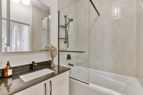 Bathroom - 1501-1900 Rue Émile-Martineau, Laval (Laval-Des-Rapides), QC - Indoor Photo Showing Bathroom