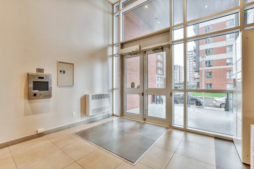 Mud Room - 1501-1900 Rue Émile-Martineau, Laval (Laval-Des-Rapides), QC - Indoor Photo Showing Other Room