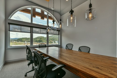 Salle de conférence - A-237 Rue De St-Jovite, Mont-Tremblant, QC - Indoor