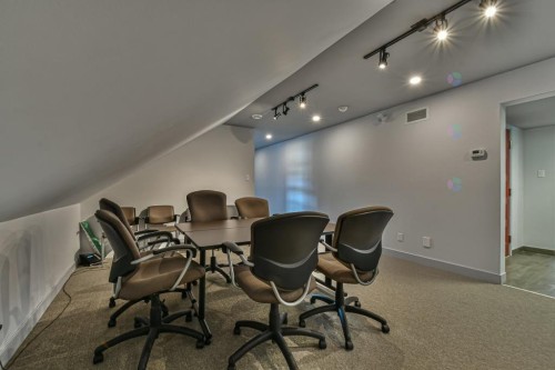 Salle de conférence - C-237 Rue De St-Jovite, Mont-Tremblant, QC - Indoor Photo Showing Office