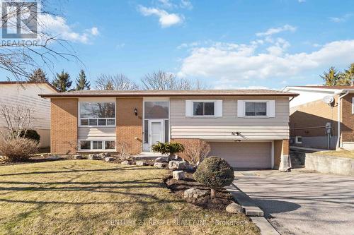 26 SIR BEDEVERE PLACE  Markham, ON L3P 2W2