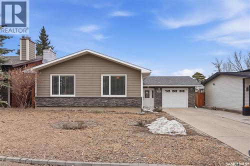 418 Pinehouse Drive, Saskatoon, SK - Outdoor