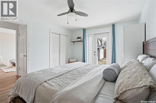 418 Pinehouse Drive, Saskatoon, SK - Indoor Photo Showing Bedroom