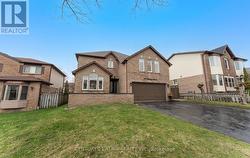 18 ELMEROY COURT Whitby, ON L1N 8A4