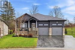 19 AUTUMN GROVE  Quinte West (Murray Ward), ON K8V 0G9