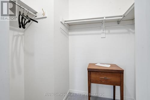 PRIMARY suite features a HUGE walk-in closet! - 38 - 2665 Thomas Street, Mississauga (Central Erin Mills), ON - Indoor With Storage