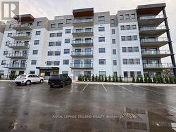 303 - 16 COMPASS TRAIL N  Central Elgin, ON N5L 0A5
