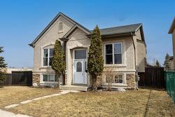 453 Rougeau Avenue  Winnipeg, MB R2C 2Z6