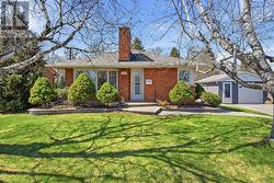 250 MEADOW ROAD  Whitby (Blue Grass Meadows), ON L1N 3K2