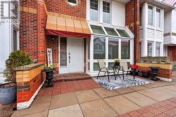 22 - 1 PLACE D'ARMES Kingston (East Of Sir John A. Blvd), ON K7K 6R9