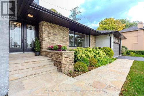 1253 Melton Drive, Mississauga, ON - Outdoor With Exterior