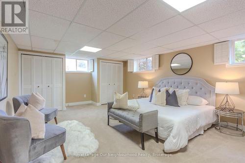 1253 Melton Drive, Mississauga, ON - Indoor Photo Showing Bedroom