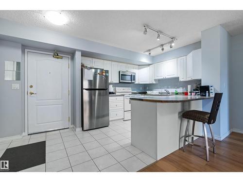 #1102 10909 103 Av Nw, Edmonton, AB 