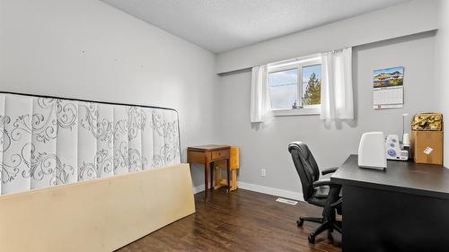 2107 Ash Street, Creston, BC - Indoor Photo Showing Office